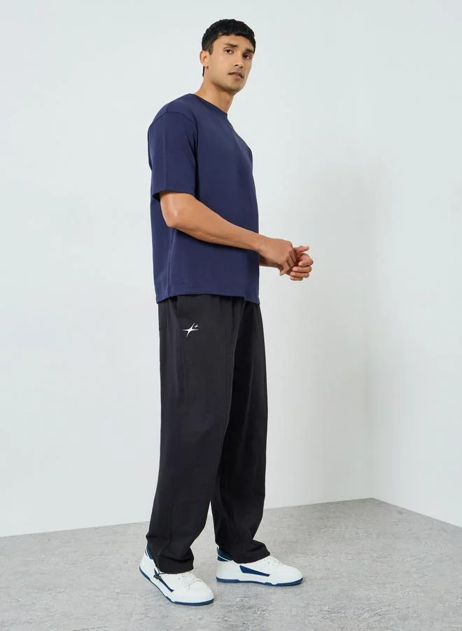 Men Black Relaxed Joggers with Drawstring